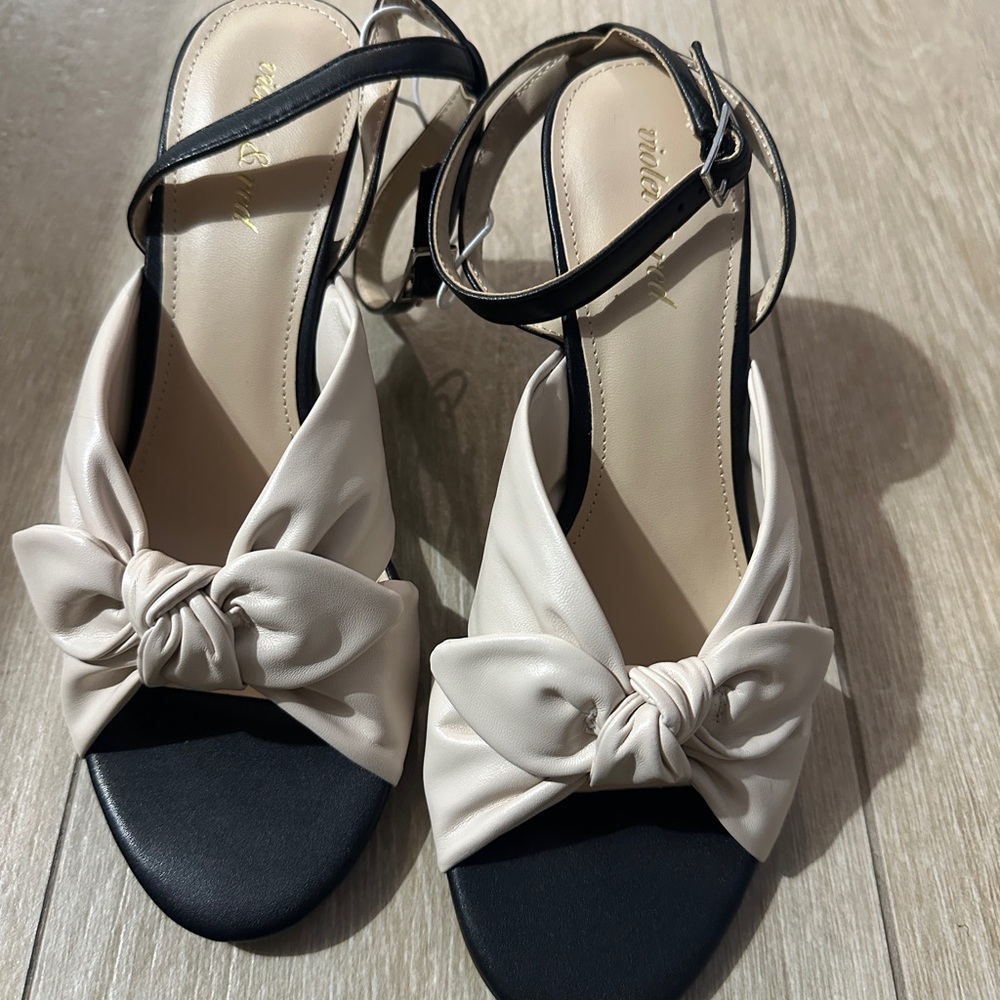 Elegant Cream and Black Women's Sandals